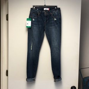 Cabi Destructed Skinny Jean